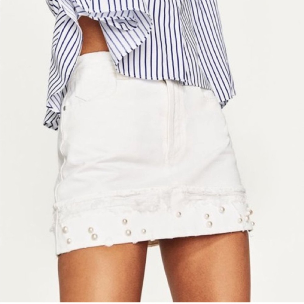 Zara White Demin Skirt with Pearl Trim Detail